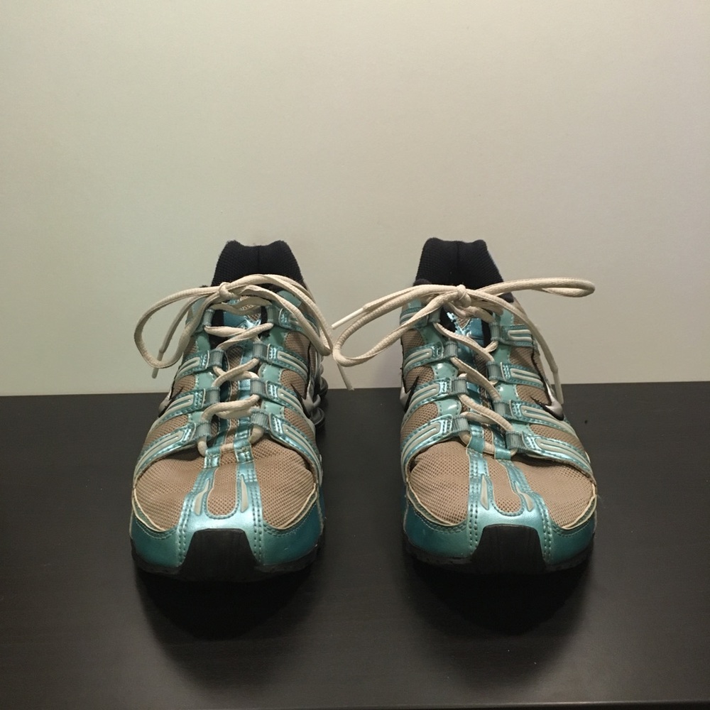 Nike Women's Shox Turbo